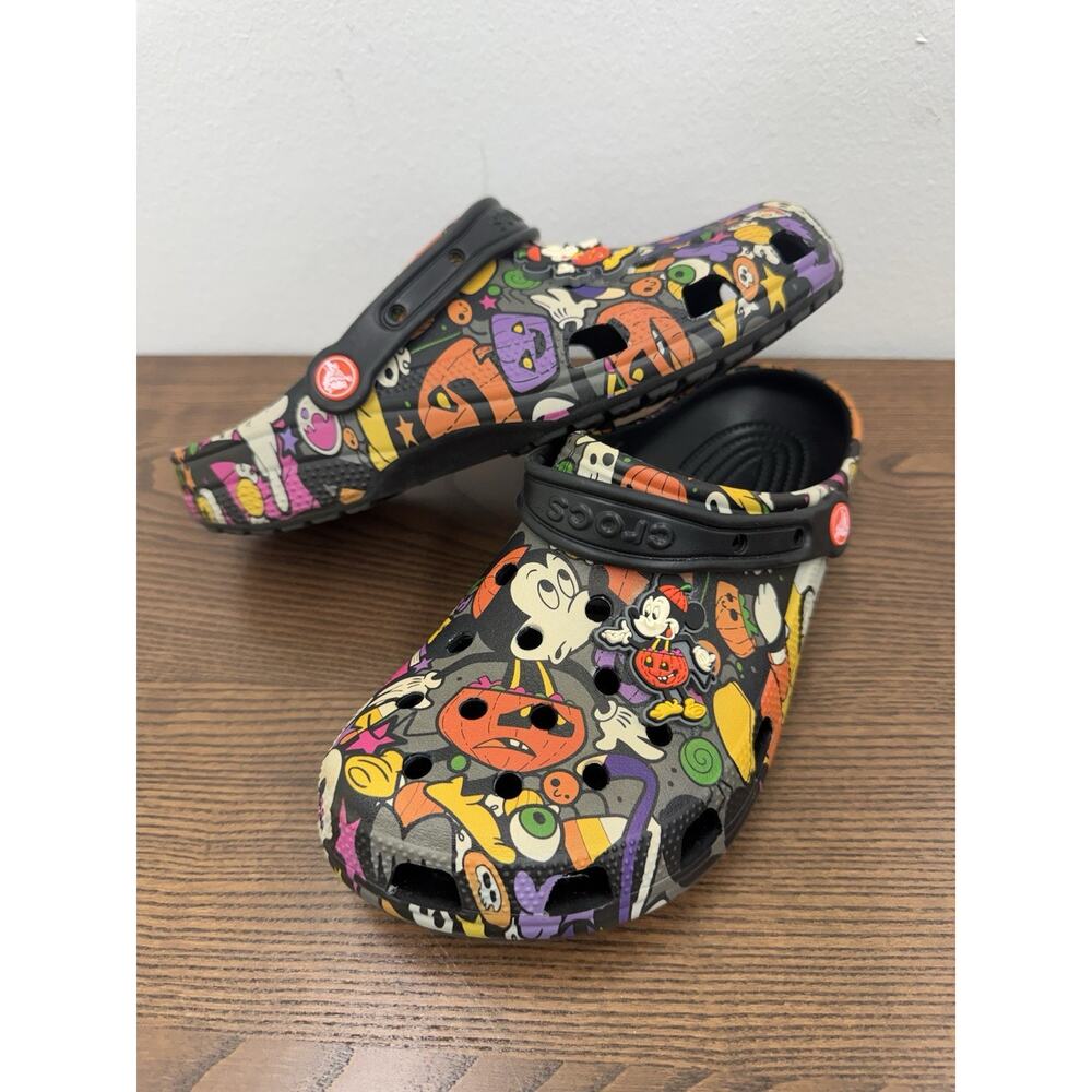 DISNEY PARKS 2022 HALLOWEEN TREATS CLOGS BY CROCS SHOES~M8/W10